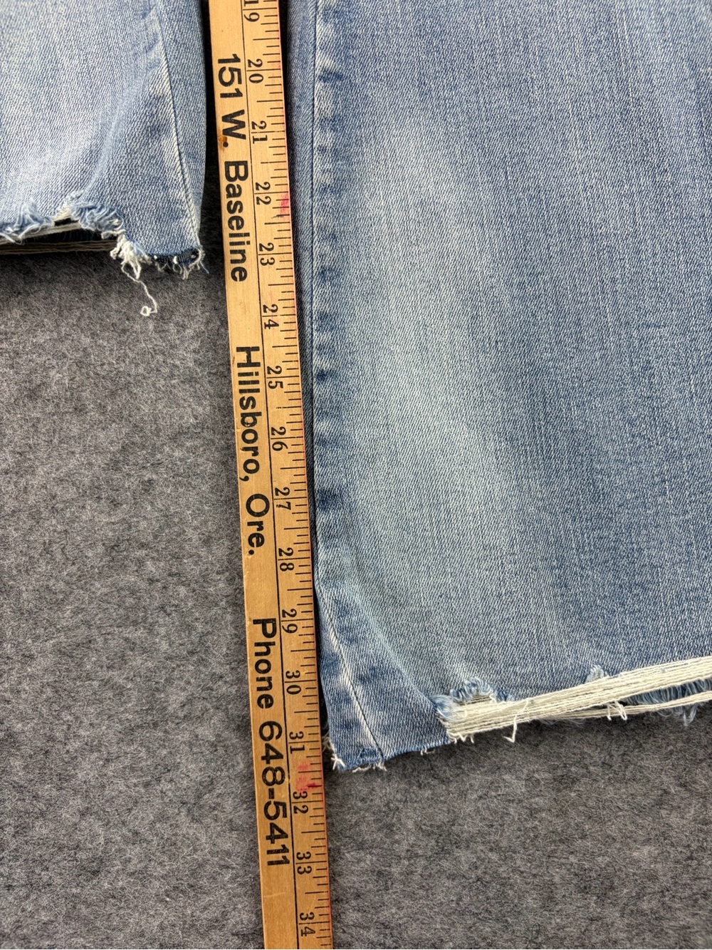 Judy Blue Destroy Flare Denim Jeans Women’s Size 3/26 Light Wash - Picture 7 of 7